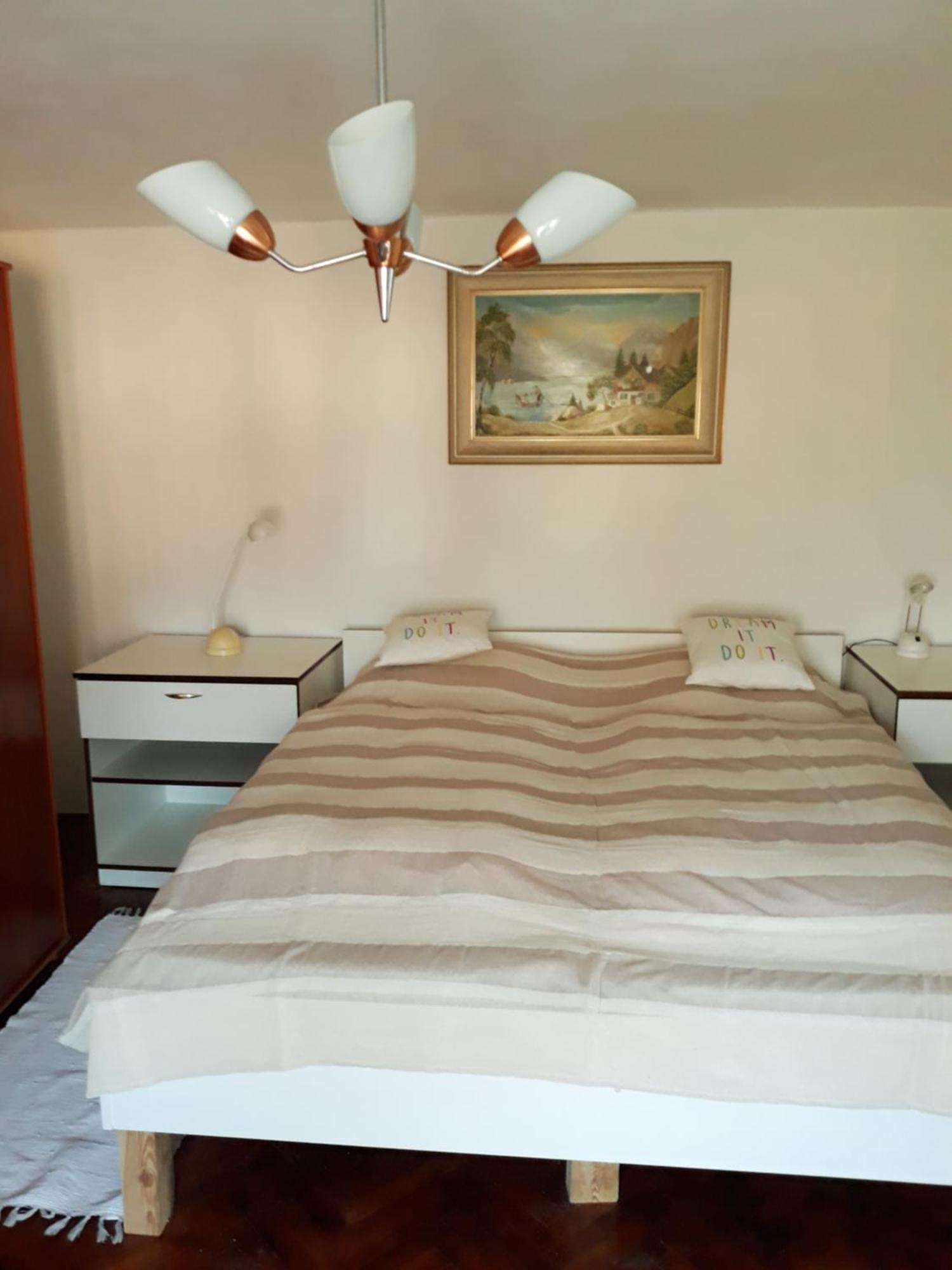 Guest House Hartenberg Соколов Екстер'єр фото